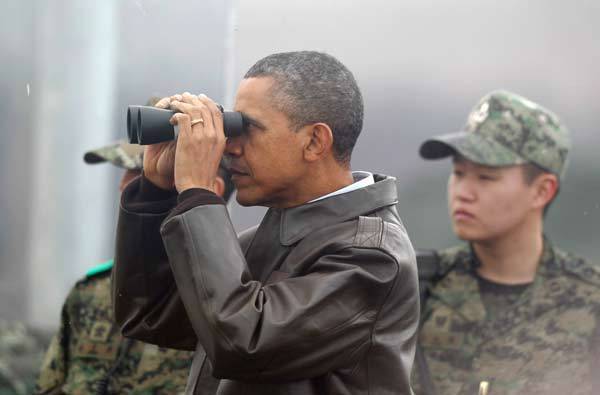 president-obama-visits-the-dmz-20120325