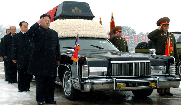 That 1974 Lincoln Continental at the funeral of Kim Jong-il in December 2011 | image via New York Times